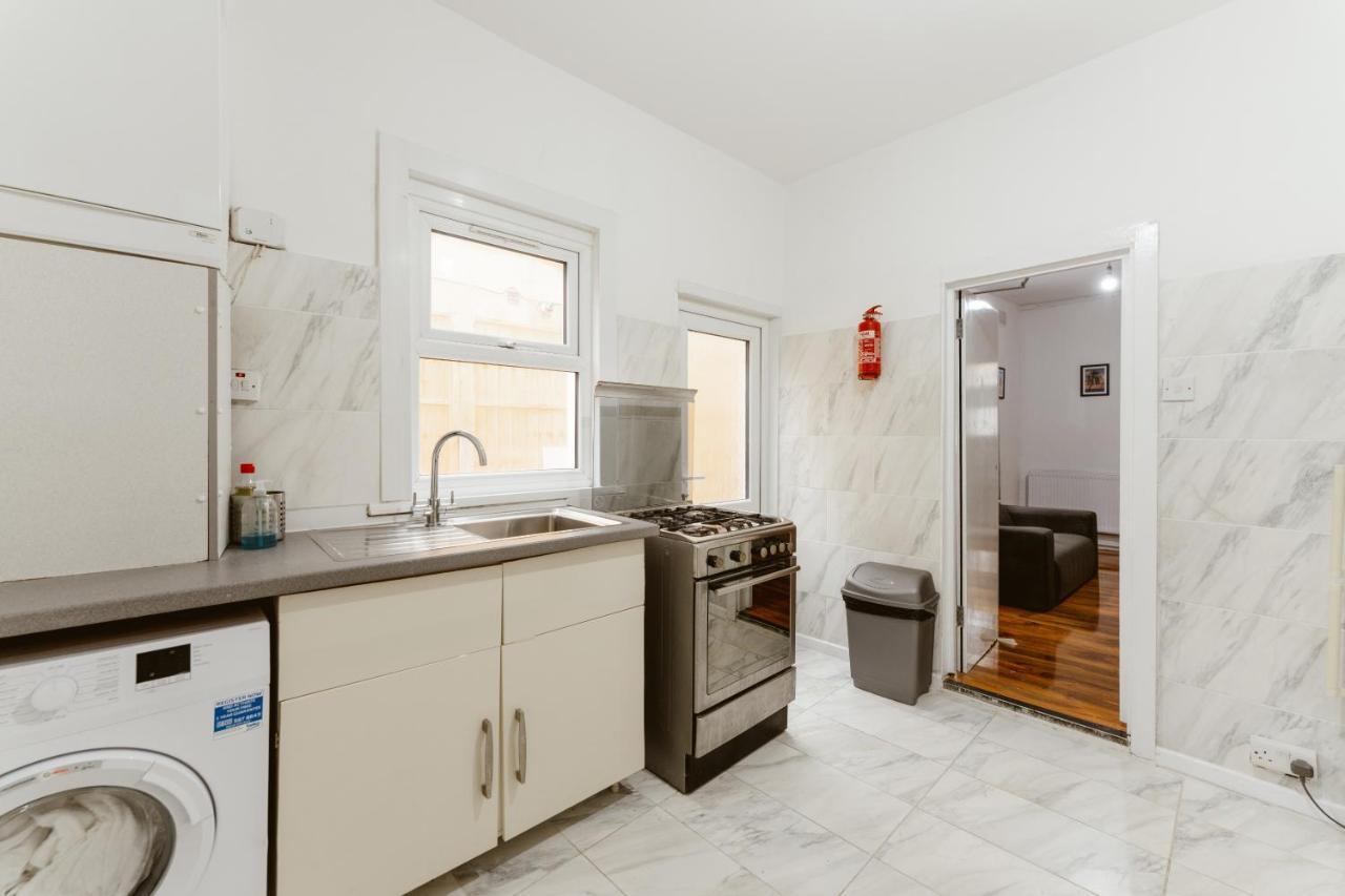 Great Rooms In Plaistow Лондон Екстер'єр фото